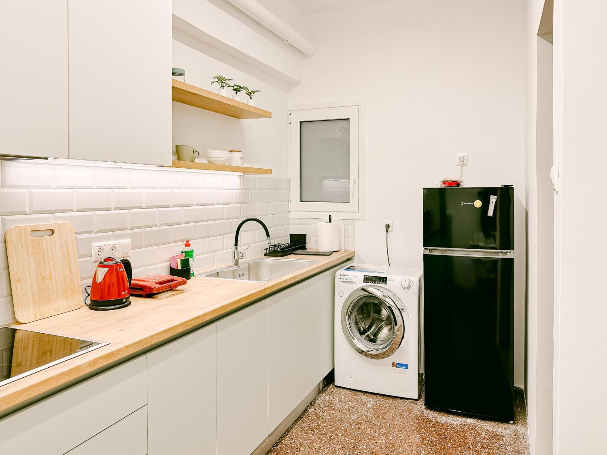 Quiet Home In Katehaki Metro. Атина Екстериор снимка